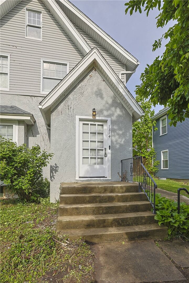Property Photo:  1314 Harvard Boulevard  OH 45406 