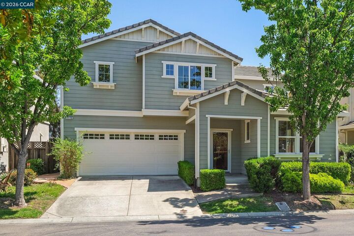 Property Photo:  1775 Rose Gate Cmn  CA 94551 