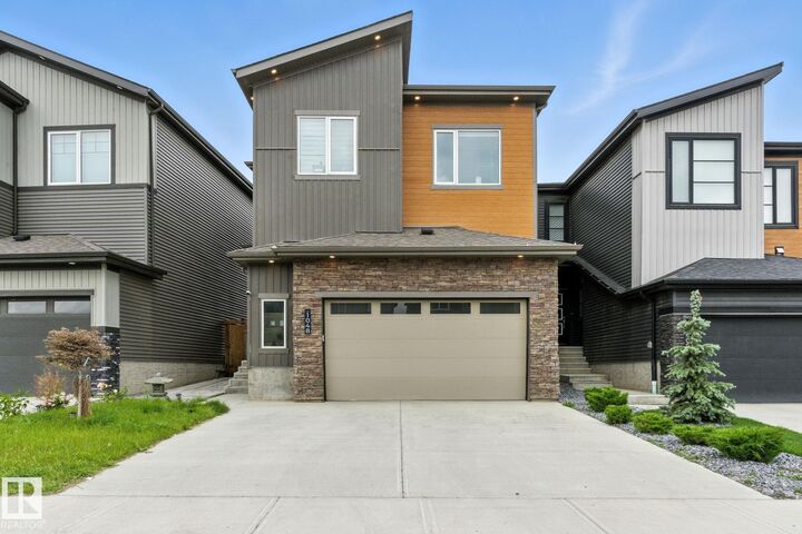 1048 Goldfinch Way NW — photo 1