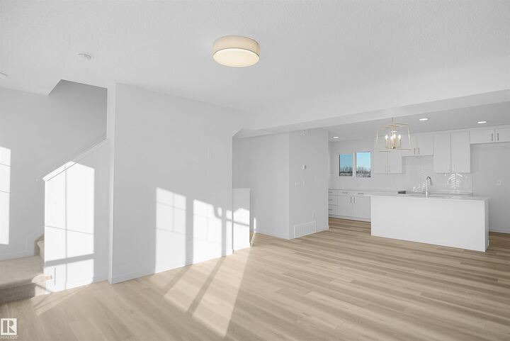 Property Photo:  276 Deer Valley Drive  AB T9E 0S3 