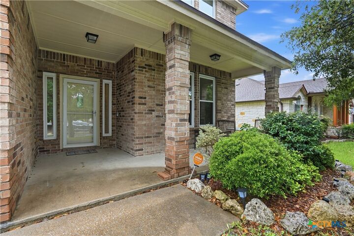 Property Photo:  5518 Birmingham Circle  TX 76542 