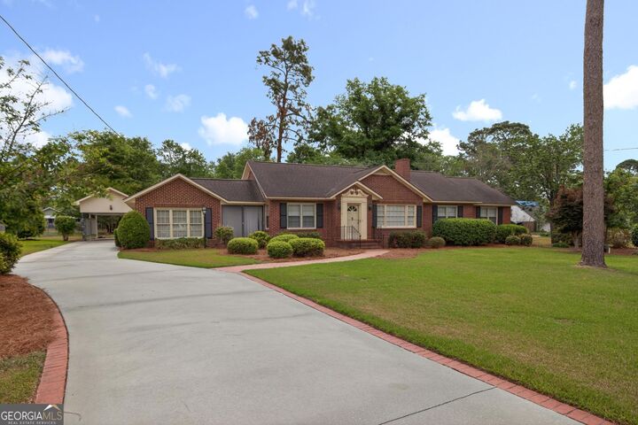 Property Photo:  447 S College Street  GA 30439 