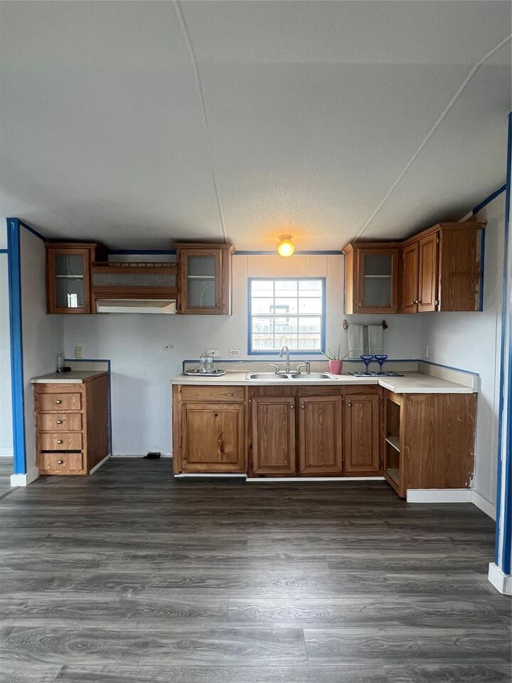 Property Photo:  2525 Oyster Creek Bend  TX 77541 