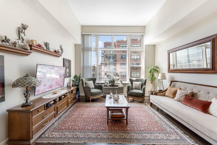 Property Photo:  1500 Hudson St 7M  NJ 07030 