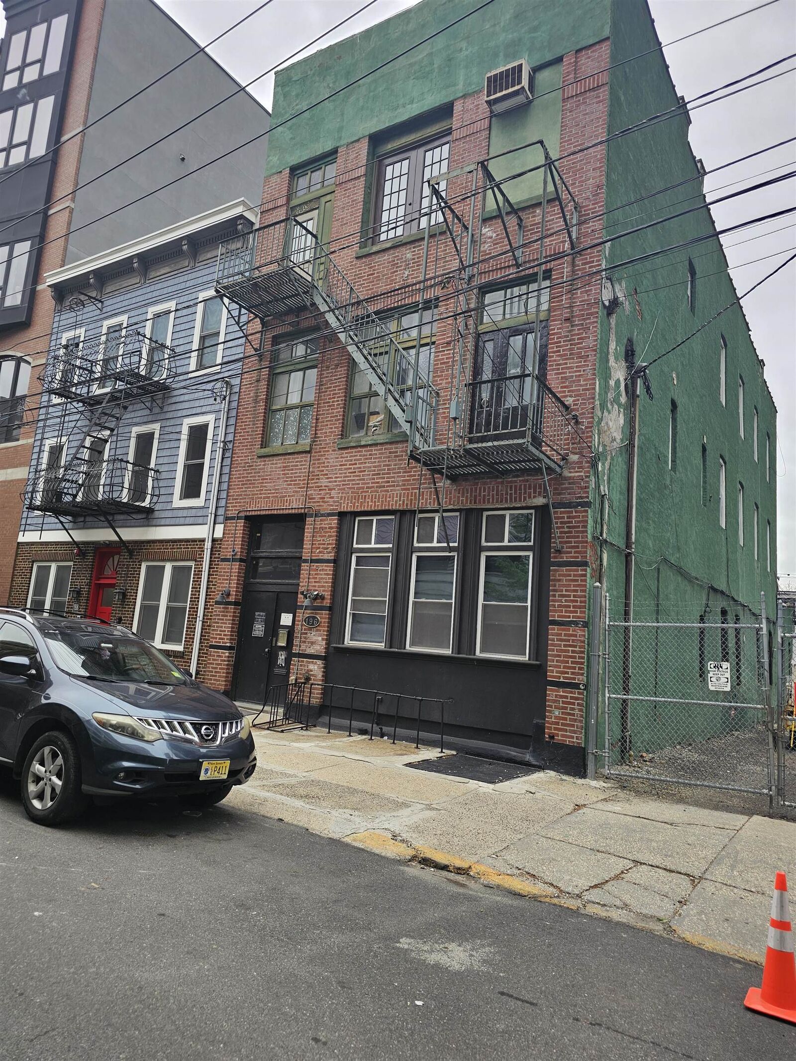 Property Photo:  196 Morgan St 3  NJ 07302 
