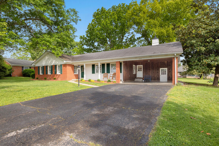 Property Photo: 2057 Cardinal Drive KY 40422