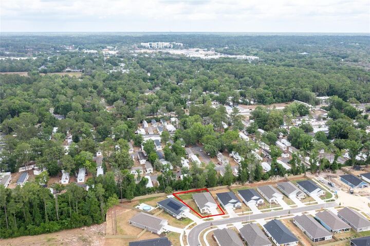 Property Photo:  6742 SW 10th Lane  FL 32607 