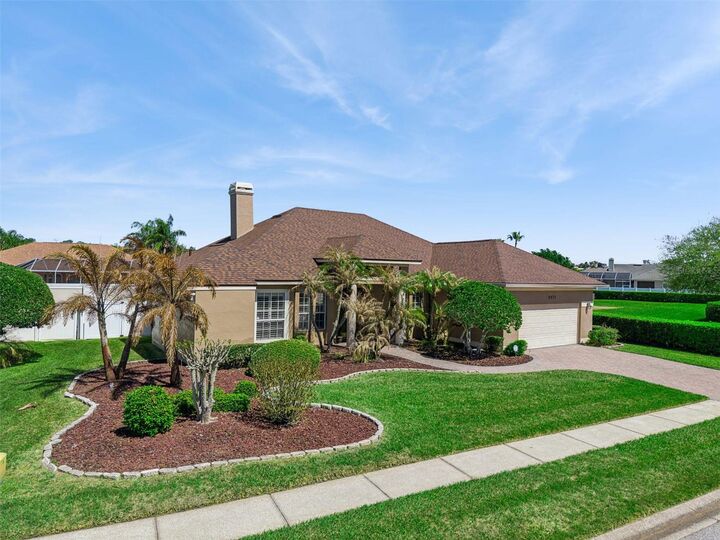 Property Photo:  8072 Canyon Lake Circle  FL 32835 