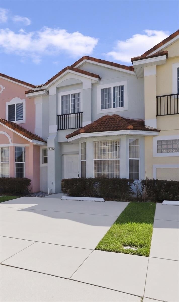 Property Photo:  1286 South Beach Circle  FL 34746 