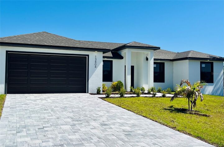 Property Photo:  13404 Cedar City Avenue  FL 33981 