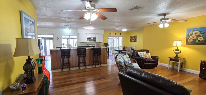 Property Photo:  1718 Bruce Street  FL 34741 