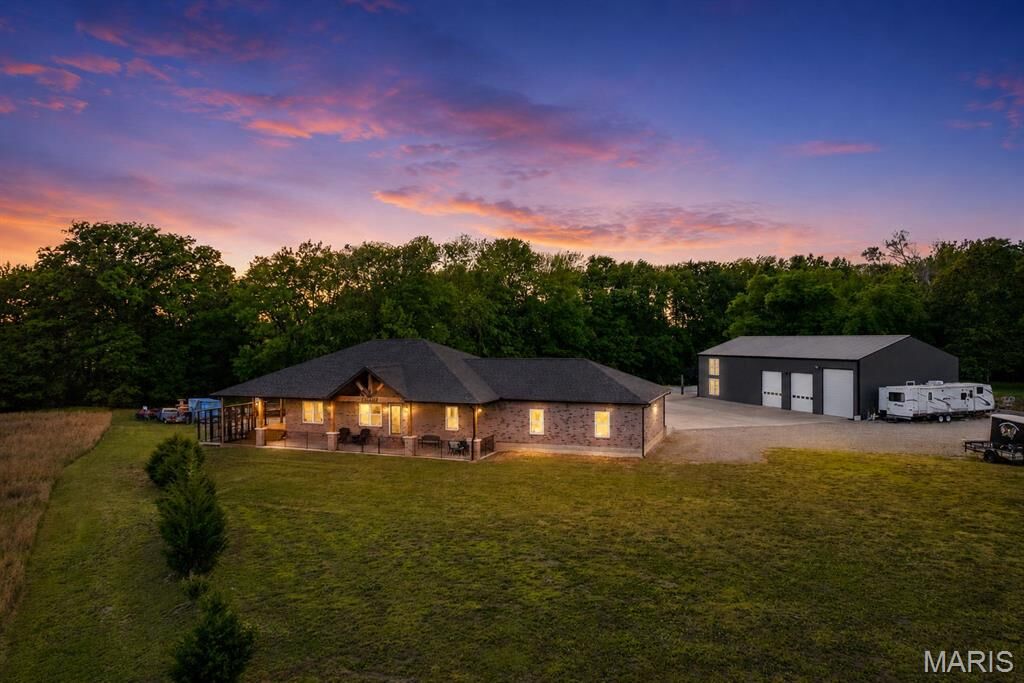 Property Photo: 241 County Road 226 MO 63701