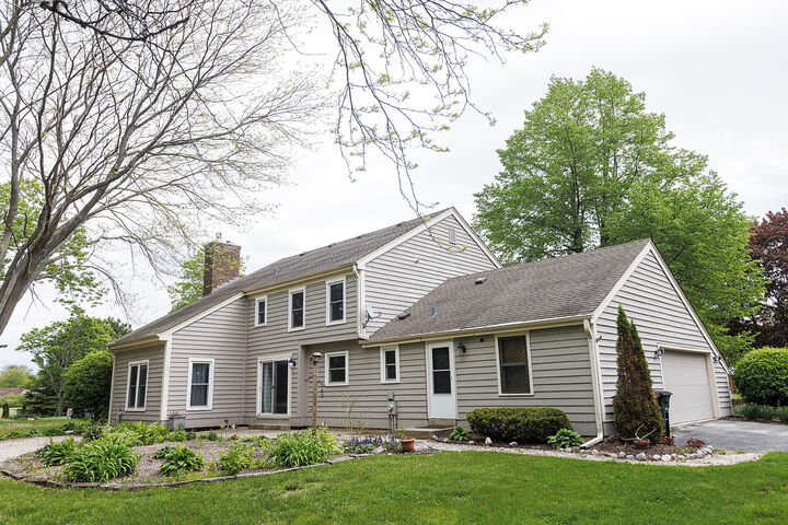 Property Photo: 3 Birchwood Ct WI 53402