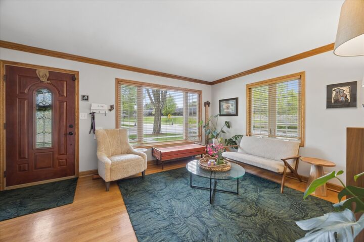 Property Photo:  4409 Clausen Avenue 4409  IL 60558 