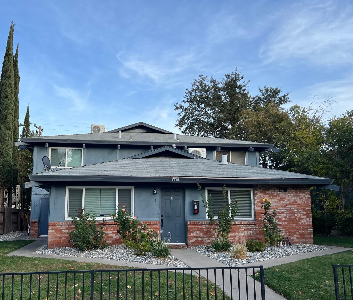 Property Photo:  924 Dornajo Way  CA 95864 