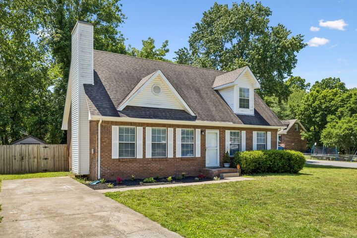 Property Photo: 186 Pine Mountain Rd TN 37042