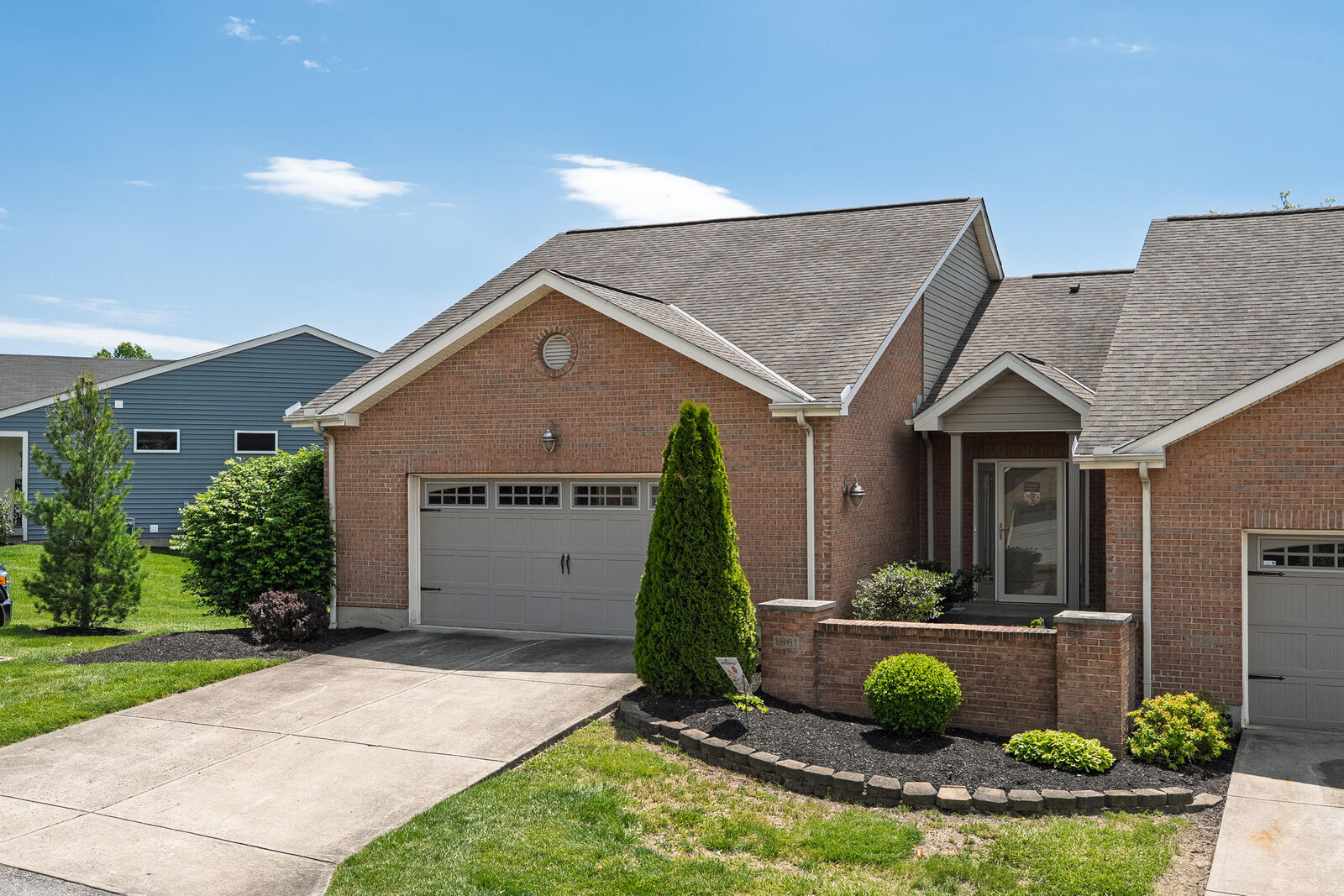 Property Photo: 1861 Quarry Oaks Drive KY 41042
