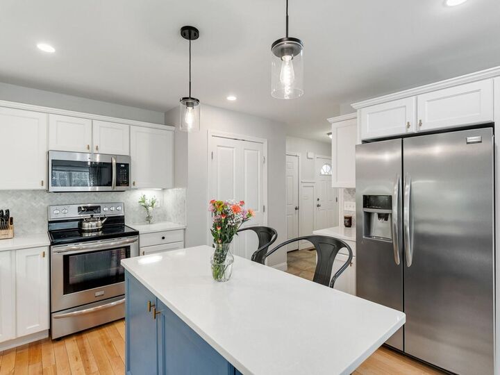 Property Photo:  34 Brooke Lane  VT 05446 