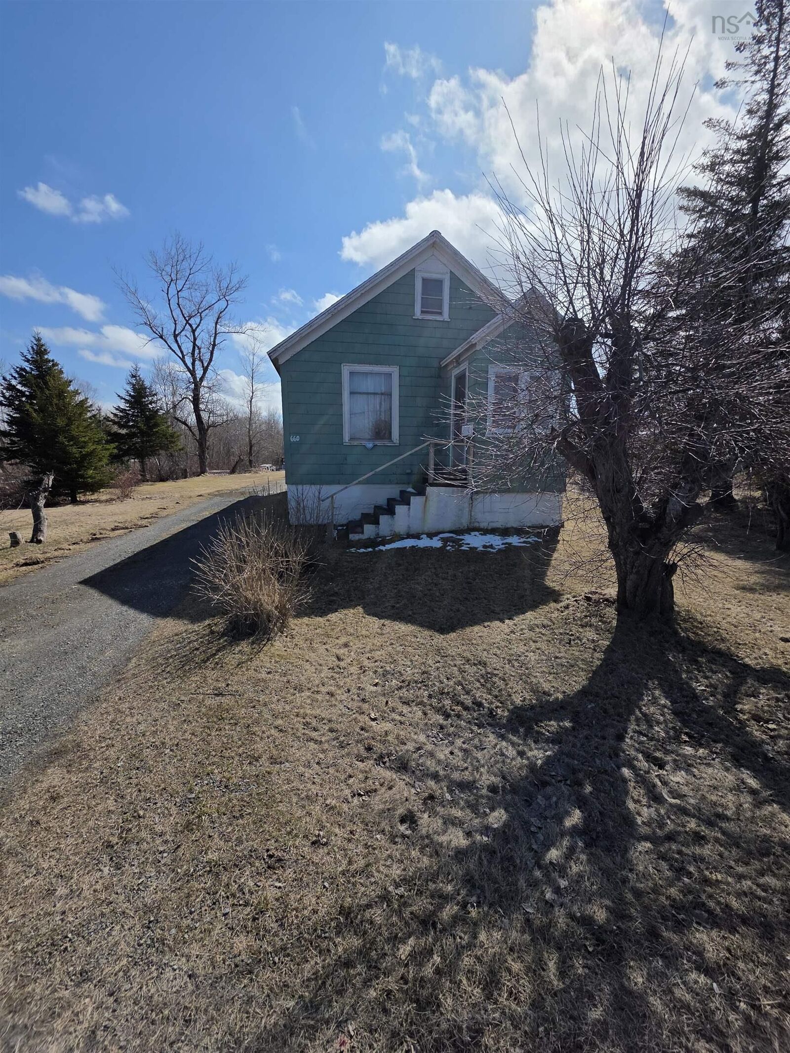 Property Photo: 660 Grand Lake Road NS B1P 5T6