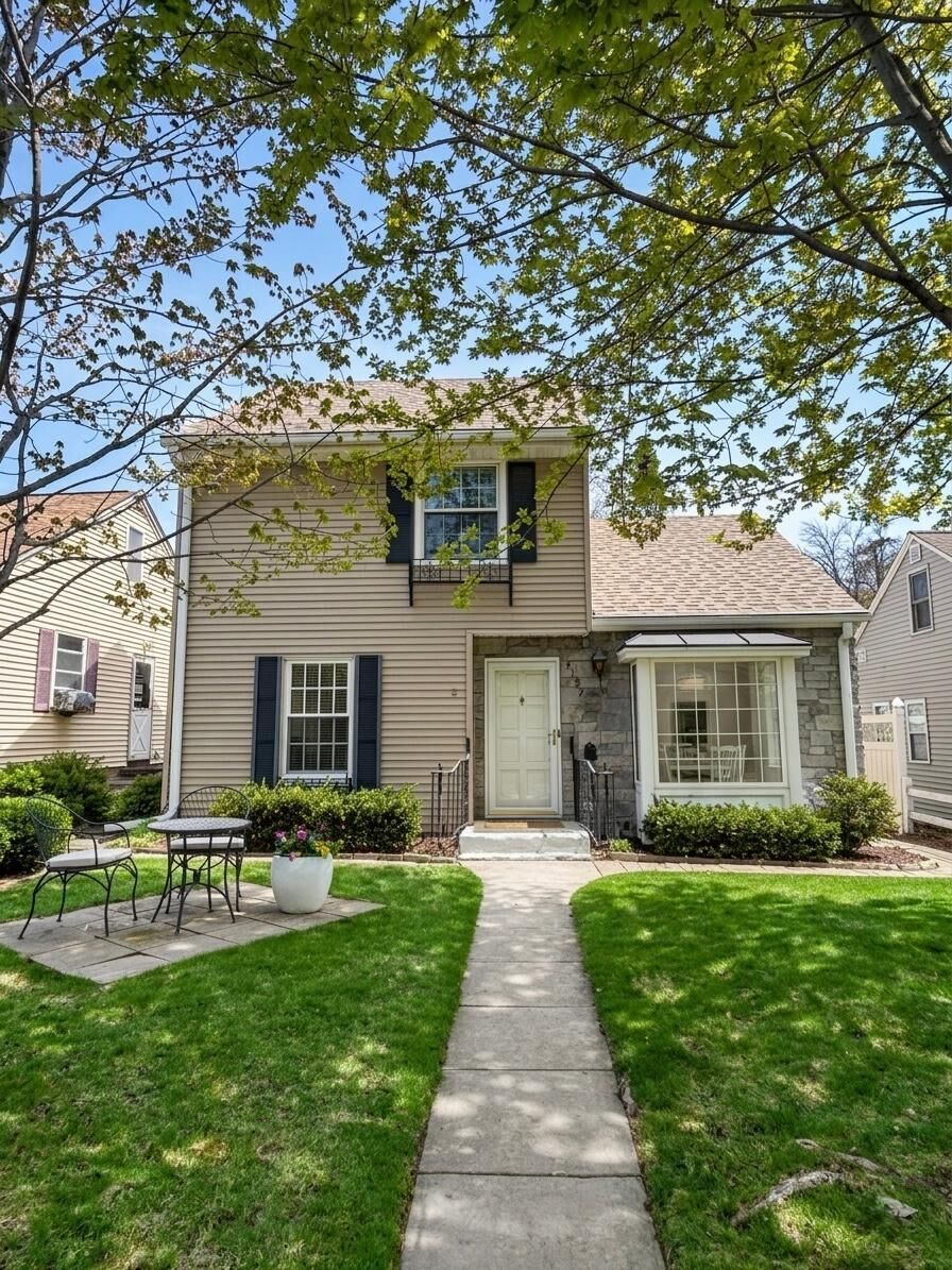 Property Photo:  3137 Nevada Avenue S  MN 55426 