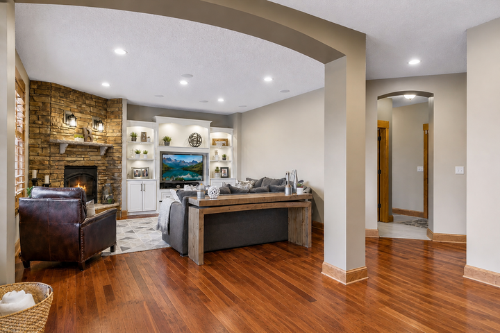 Property Photo:  1010 Drake Court  MN 55359 
