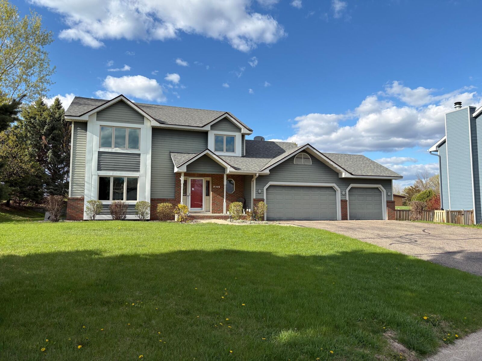 Property Photo:  1873 Eldridge Avenue W  MN 55113 