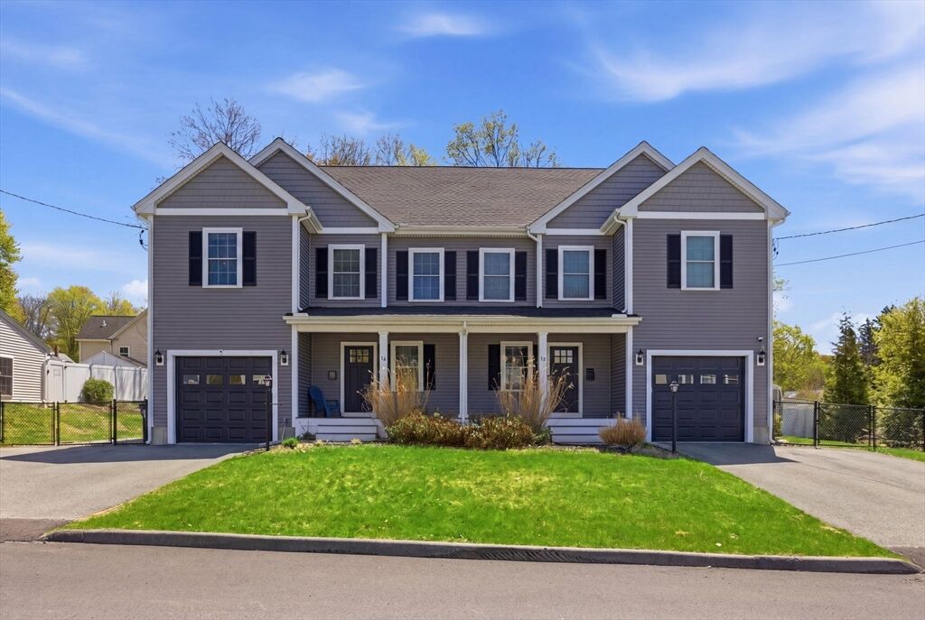 Property Photo:  7 Spring Ct A  MA 01801 