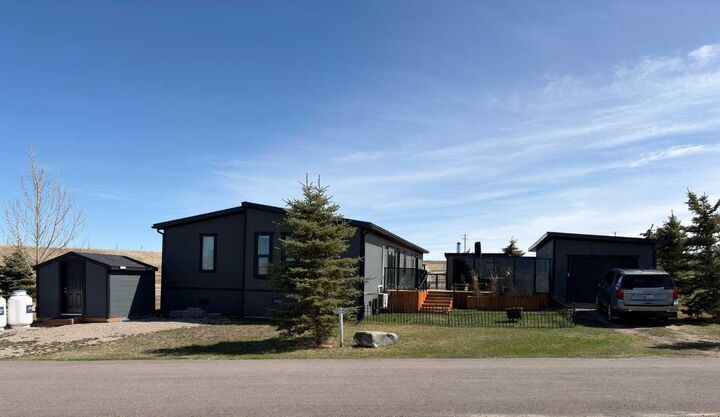 Property Photo: 55036 Highway 810 AB T0K 2R0