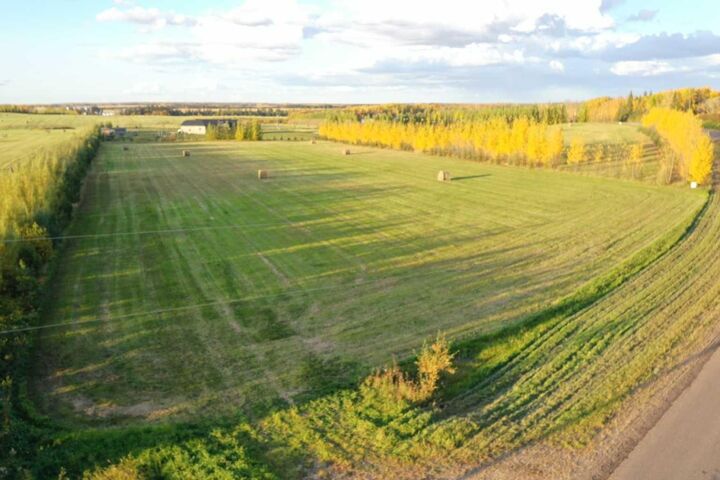Property Photo: 68116 Campsite Rd. AB T0A 2T0