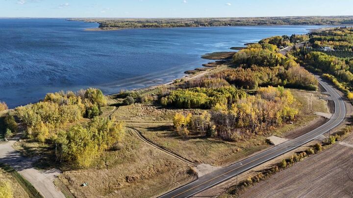 Photo de la propriété: 7 Campsite Road AB T0A 2T0