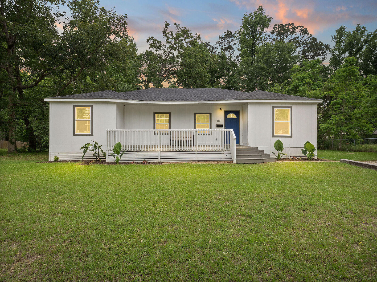 Property Photo: 2111 Jean LA 71446