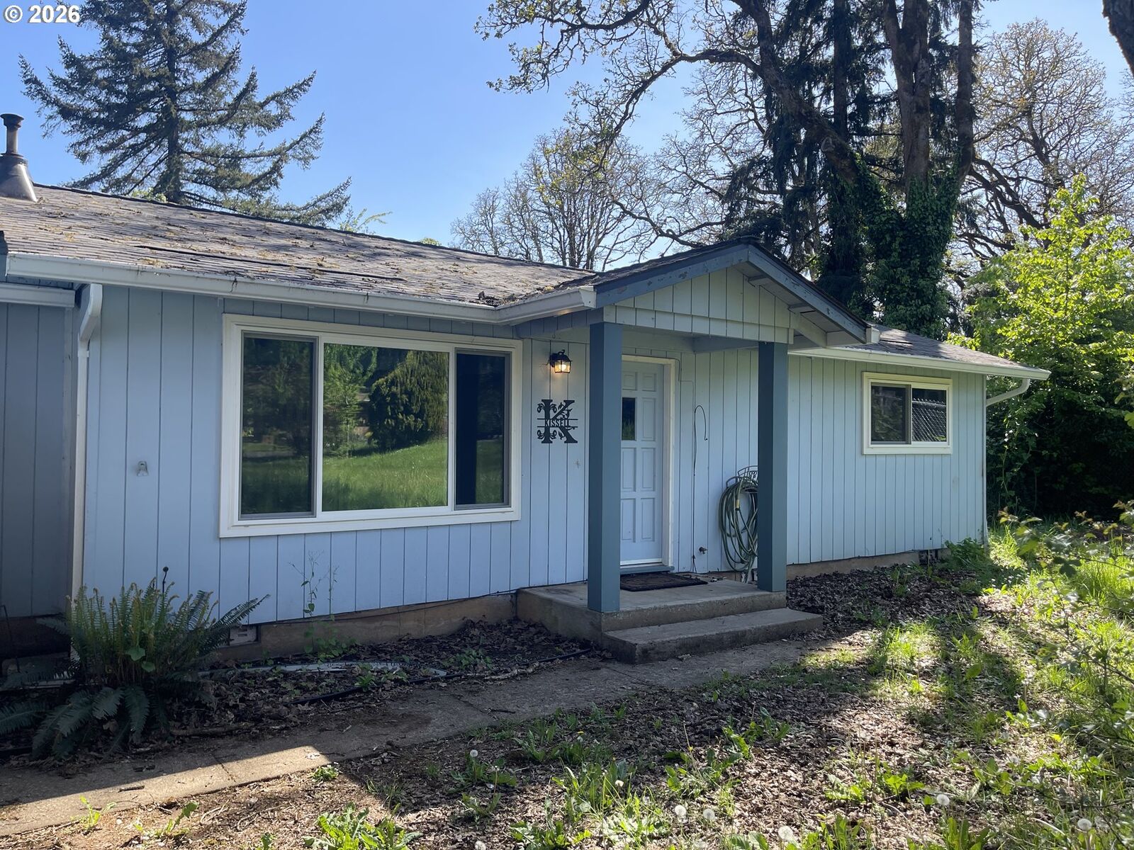 Property Photo:  321 NW Willamina Dr  OR 97396 