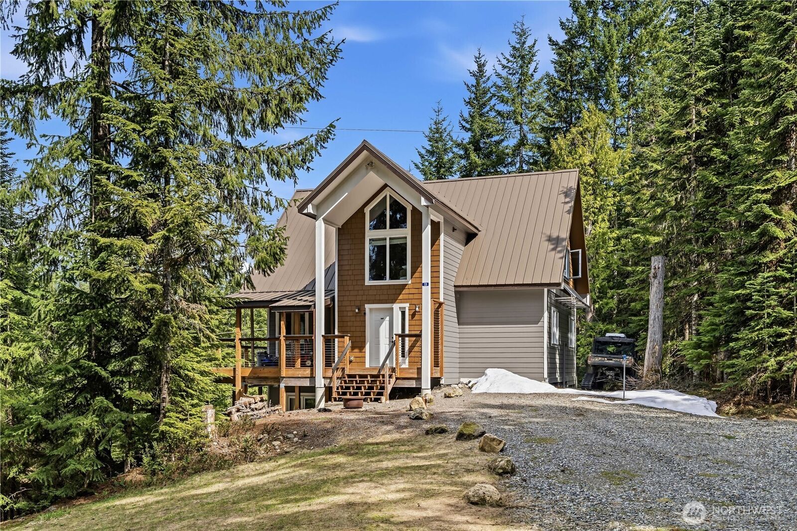 Property Photo: 320 Lakeview Way WA 98925
