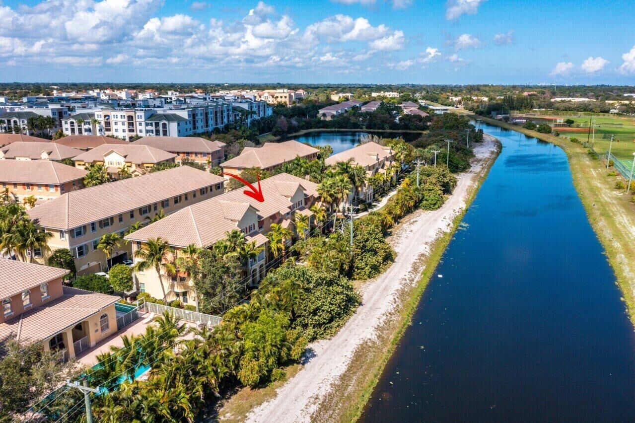 Property Photo:  1450 Via Alferi  FL 33426 