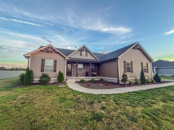 Property Photo:  184 Greenbriar Lane  KY 42171 