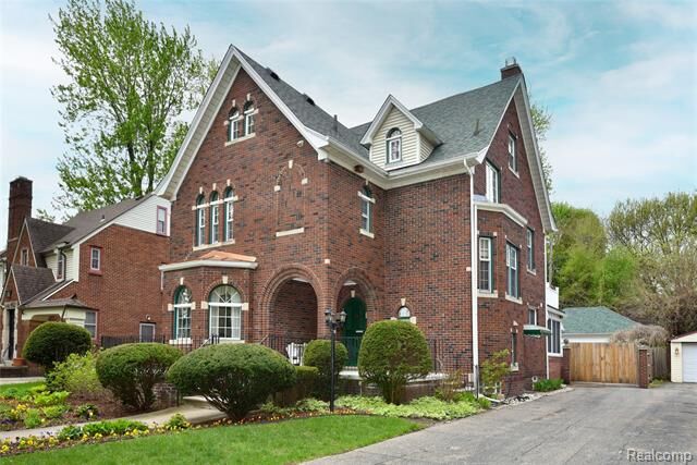 Property Photo:  14127 Woodmont Avenue  MI 48227 