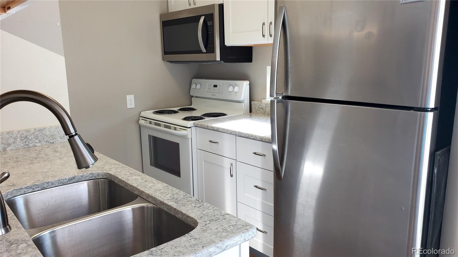 Property Photo:  1830 22nd Street 14  CO 80302 