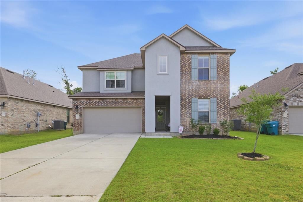 Property Photo:  2424 Reserve Dr Drive  LA 70669 
