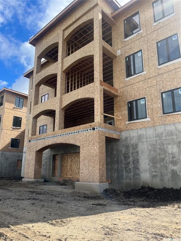 Property Photo:  4594 Harbour Landing Drive 301  SK S4W 0R8 