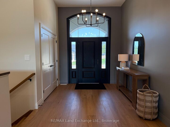 Property Photo:  926 Bogdanovic Way  ON N2Z 0H3 