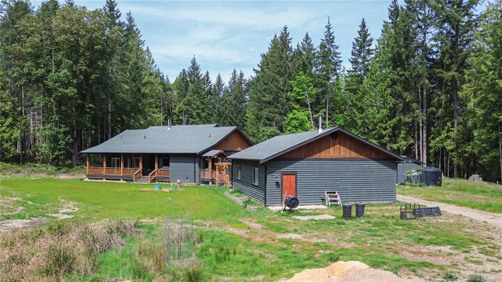 Property Photo: 358 Mill Rd BC V0R 2Y0