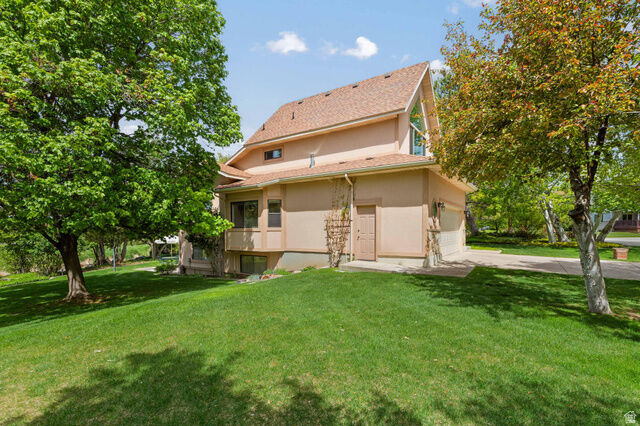 Property Photo: 1729 N 1700 E UT 84341
