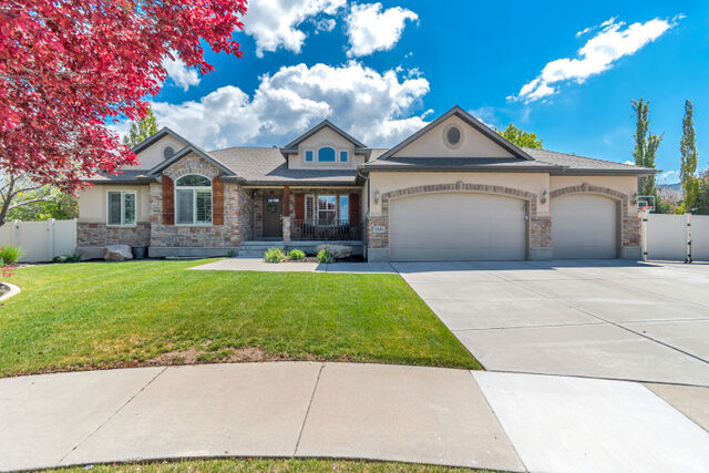 Property Photo: 13181 S Cougar Ridge Rd UT 84020