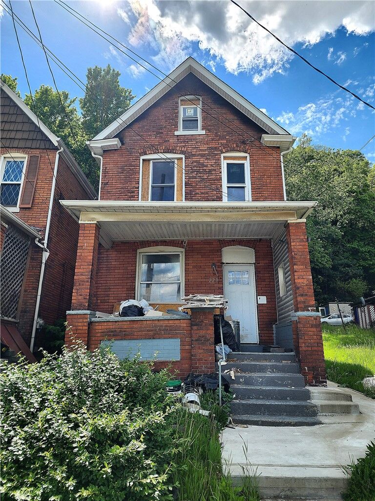 Property Photo:  229 Freeport Rd  PA 15030 