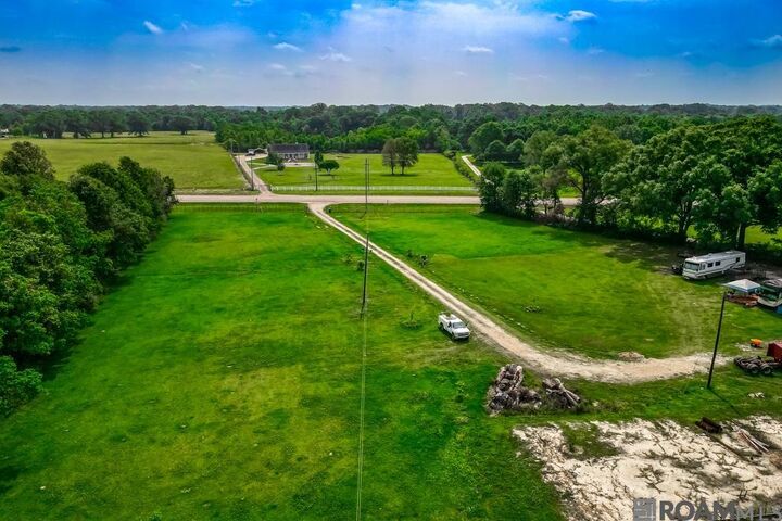 Property Photo:  21717 Plank Rd  LA 70791 