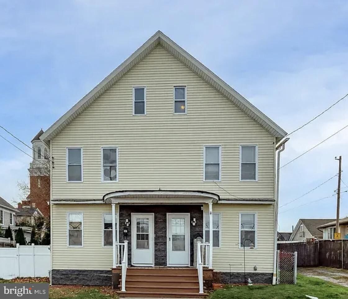 Property Photo:  509 Hallstead St  PA 18519 
