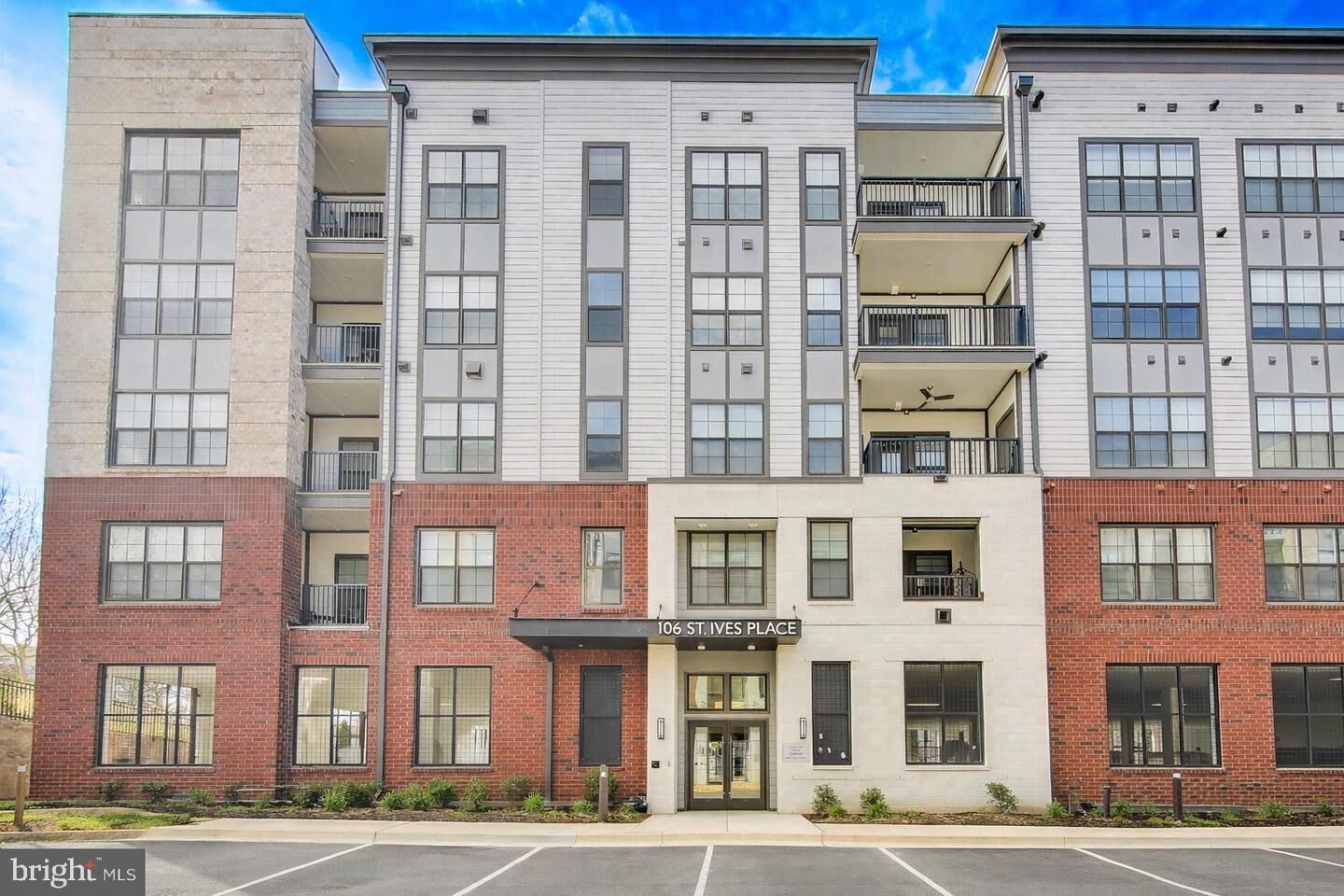 Property Photo:  106 Saint Ives Place 408  MD 20745 
