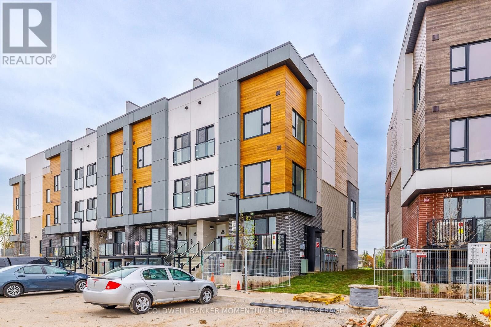 Property Photo:  16 Melbourne Avenue 311A  ON L2P 3J8 