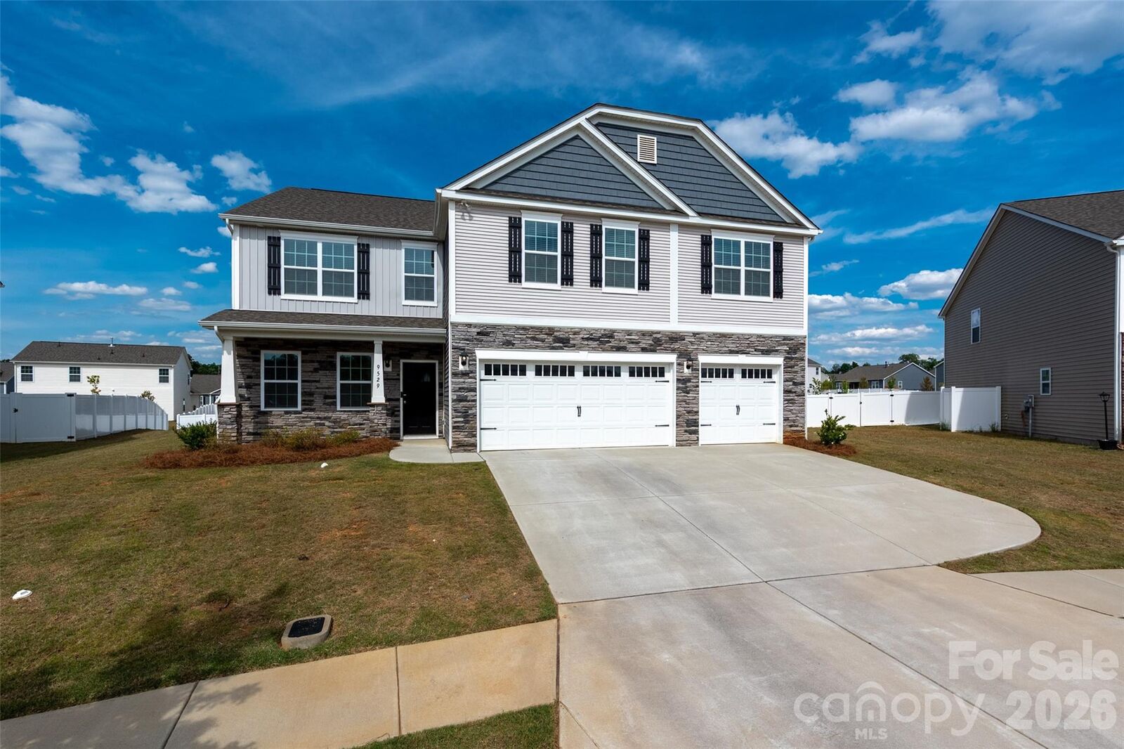 Property Photo:  9529 Cotswood Place  NC 28056 
