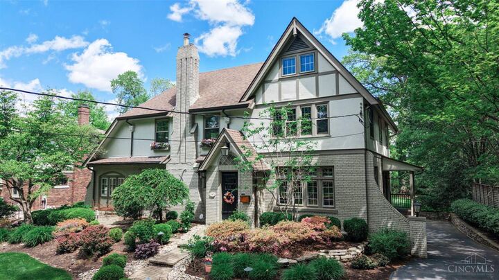Property Photo:  148 Burns Avenue  OH 45215 